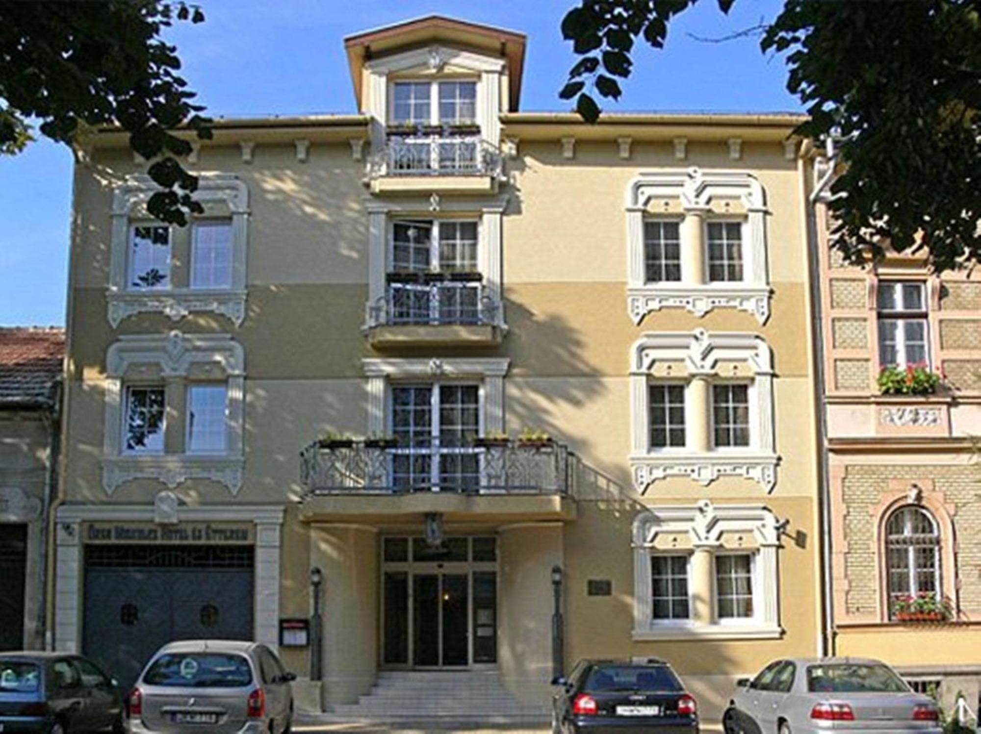 Oereg Miskolcz Hotel Εξωτερικό φωτογραφία