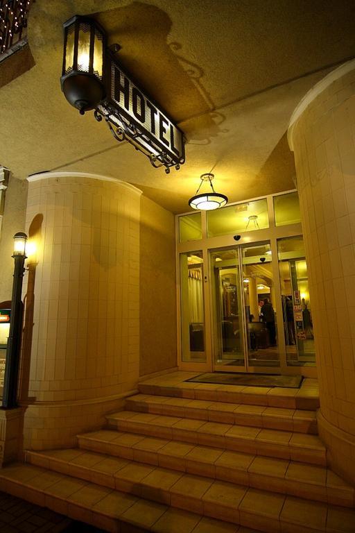 Oereg Miskolcz Hotel Εξωτερικό φωτογραφία